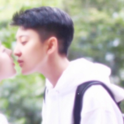 QQ情侣头像：28张唯美小清新高清图合集