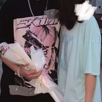 小脸头像网更新8组双人部位优质情侣头像