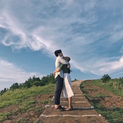 9组高清唯美双人情侣头像 一人一张配套款