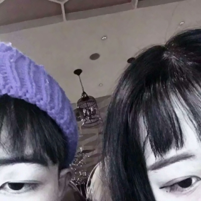 真人情侣头像双人两张 爱就要大胆表达