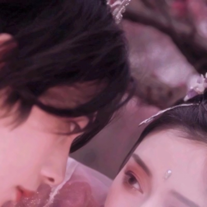 18张高清真人古风情侣头像 氛围感拉满