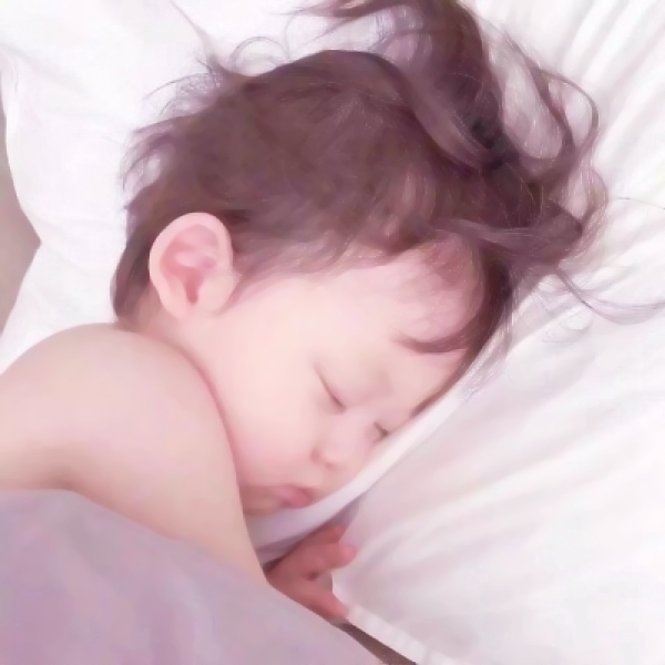 超萌可爱小孩情侣头像合集 14张高清无水印