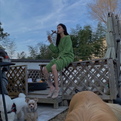 13张单人版高级感情侣头像 氛围感拉满