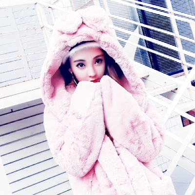 最新真人情侣头像来啦！一男一女高清款共12张，适合情侣使用。