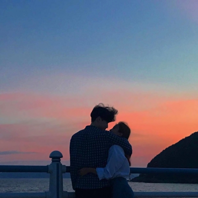 9组高清唯美双人情侣头像 一人一张配套款