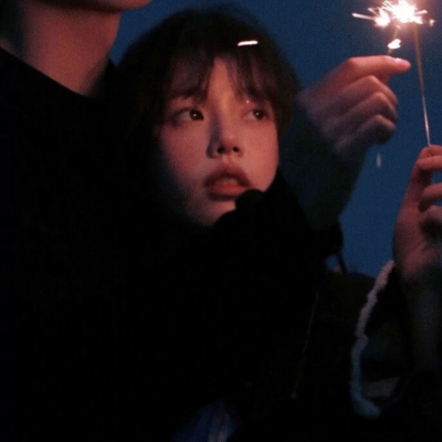 超甜真人情侣头像！左男右女20张合集