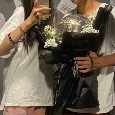 小脸头像网更新8组双人部位优质情侣头像