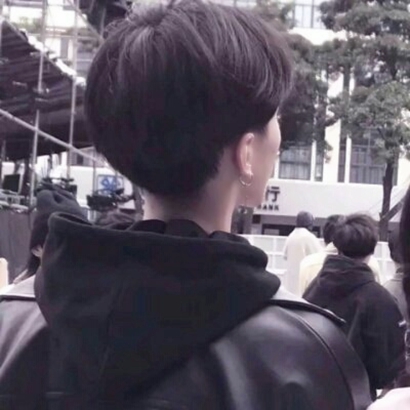 26组高清真人情侣头像 一人一半超有氛围感