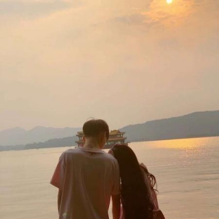 12组超甜秀恩爱情侣头像 高清无水印直接用