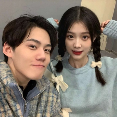 微信情侣头像ins高级质感无水印 16张合集来啦