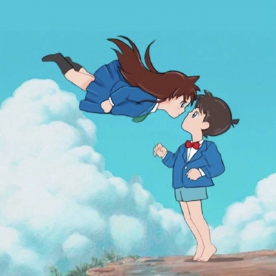 9张超甜浪漫动漫情侣亲吻头像 高清暖乎乎的情头来啦