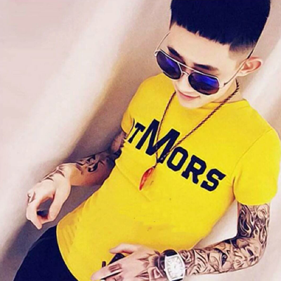 最新真人情侣头像来啦！一男一女高清款共12张，适合情侣使用。