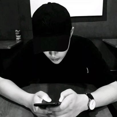 抖音真人情侣头像一对两张 高清好看的抖音情头合集（18张）