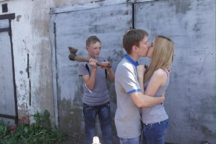 单身狗别emo！这套情人节斗图表情包收好