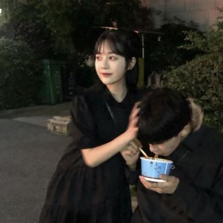 最新真人情侣头像一对两张 共10组优质情头