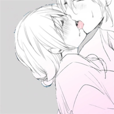 超甜动漫亲亲情头 24张高清恩爱情侣头像合集