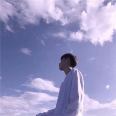 24张高清好看的一男一女分开情侣头像合集