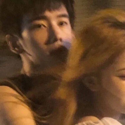 ins上超火的高甜真人情侣头像 稀有款共8张