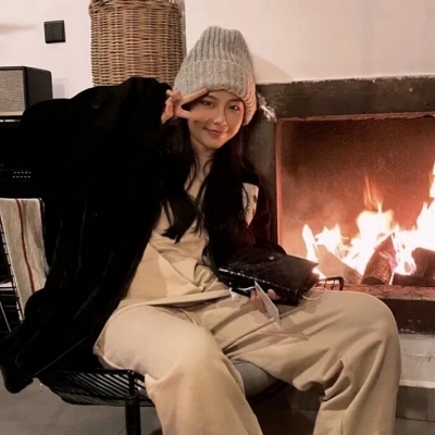 最新微信情侣真人头像 一共20张