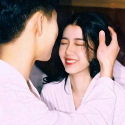 24组高清真人情侣头像 藏着属于你和她的爱情故事