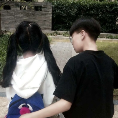 22张不露脸真人萝莉情侣头像 高清无遮挡合集
