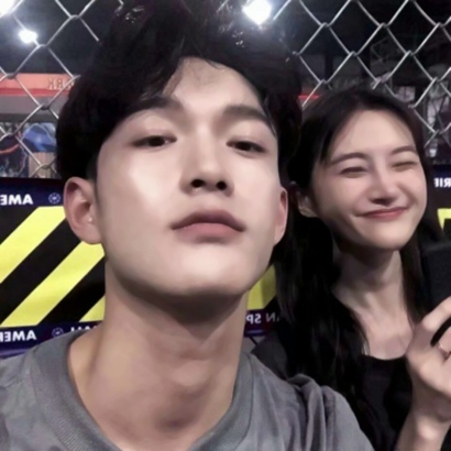 这里有16组好看的QQ真人情侣头像 高清一左一右两张一套