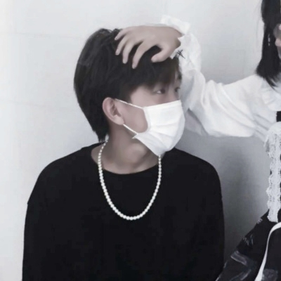 不露脸双人情侣头像 26张高清好看的一对两张图