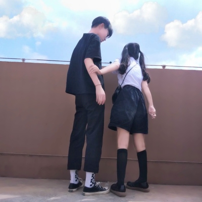 20张甜蜜可爱的萝莉情侣头像 高清无水印可直接用