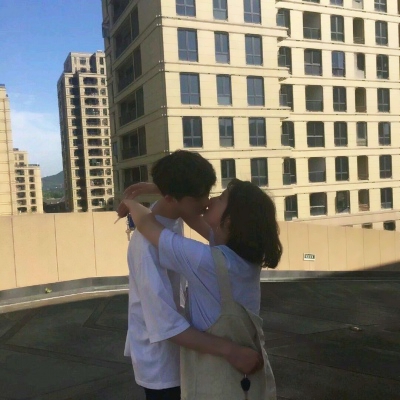 24组高清双人恩爱情侣头像 适合日常秀恩爱的头像合集