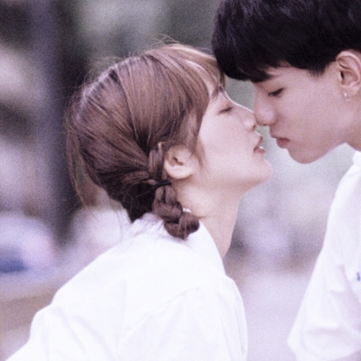 20组适合微信用的浪漫双人情侣头像合集