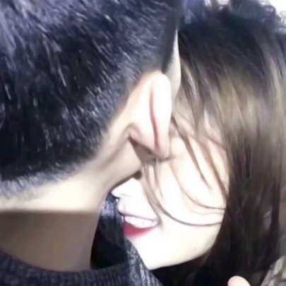 18张搞怪真人情侣头像 快来挑一对用