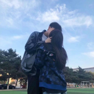 50组超甜恩爱情头！一人一半高清款直接拿捏氛围感