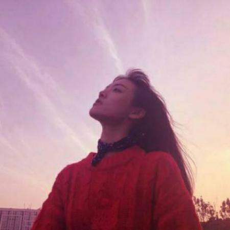 款成熟风情侣微信头像来啦 一男一女共12张