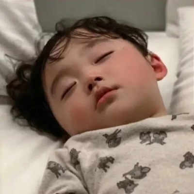 8组一左一右的可爱情侣头像，快和对象安排上