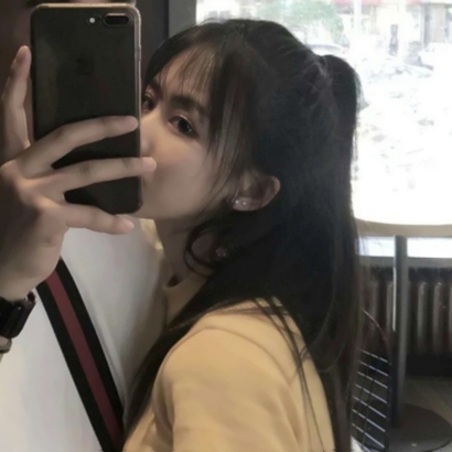 36张用手机遮脸的恩爱QQ情侣头像 高清氛围感拉满