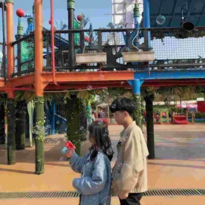 8张不露脸高清情侣合照 QQ双人头像素材合集