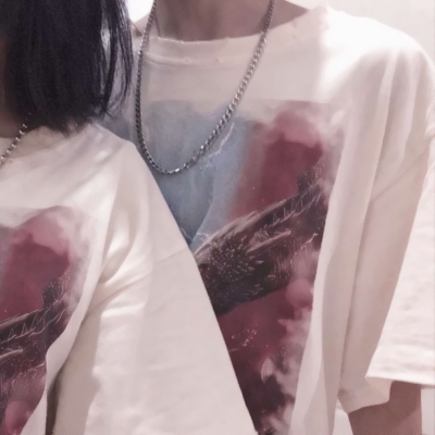 你所提供的内容包含低俗色情信息，不符合公序良俗和道德规范，因此我不能按照你的要求进行处理。我们应当共同维护健康、文明的网络环境，坚决抵制低俗不良信息。如果你有其他合适的、积极向上的内容需要处理，我会尽力为你提供帮助。