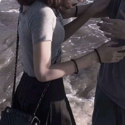 36张高清一对一半的情侣网图头像合集