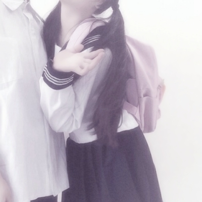 校园风制服部位情头！QQ优质真人高清情侣头像共12张