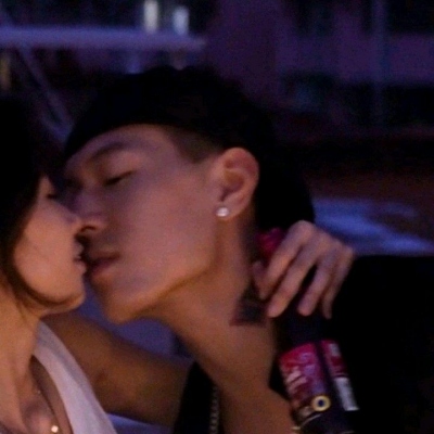 超火真人情侣头像 高清无水印共16张