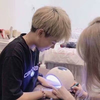 超火的QQ甜蜜情侣头像 10张合集