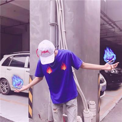 最新款！个性又搞怪的情侣头像合集（共12张）