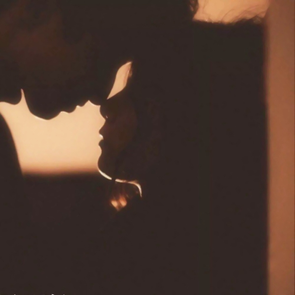 10组超清双人情侣头像 一对两张的专属头像合集