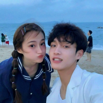 真人高冷霸气情侣头像 28组一左一右双人图合集