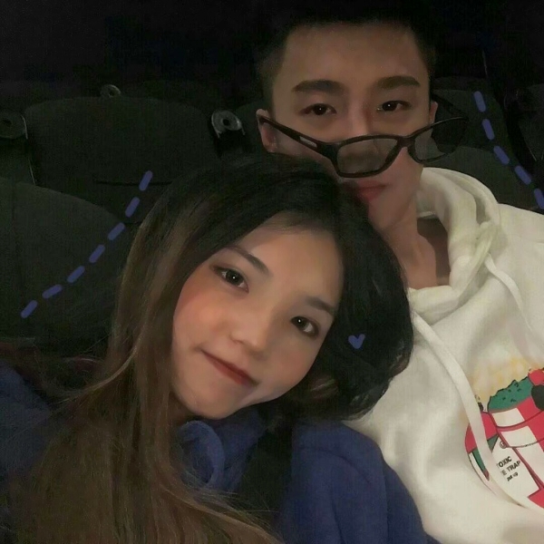 32组真人甜蜜情侣头像 一对两张秀恩爱必备