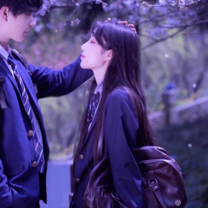 18张高清真人唯美情侣头像 氛围感拉满