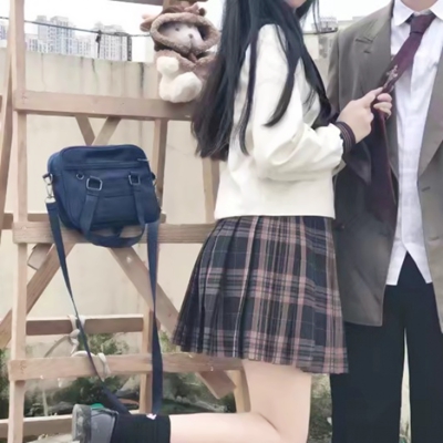 26张不露脸正身双人真人情侣头像 高清素材合集