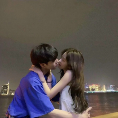 超甜！36组高清真人情侣专用QQ头像，甜度拉满好磕