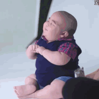 这个胖娃表情包又火了！现在好多人聊天都在用