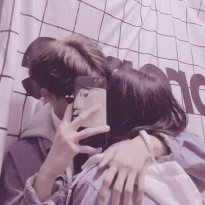 新版真人情侣头像来啦！一左一右高清款共12张